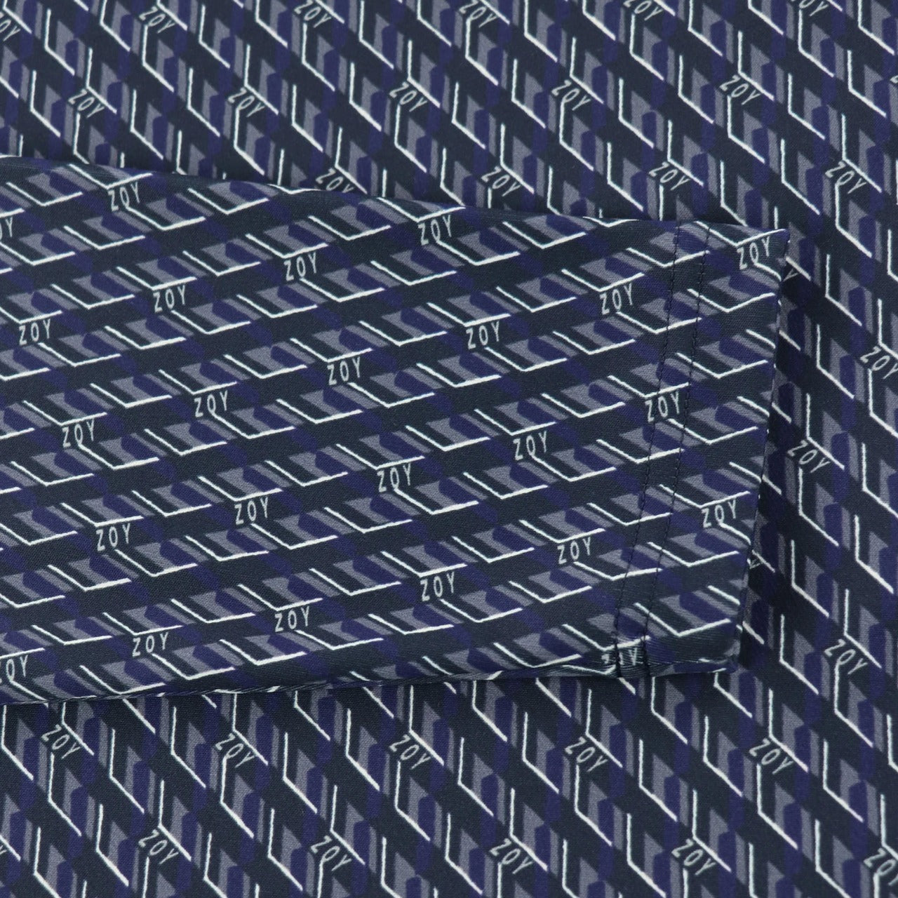 Men's geometric print pullover with turtleneck in grey