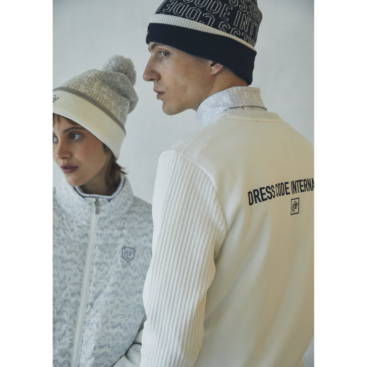 UNISEX ロゴニット帽 ネイビー