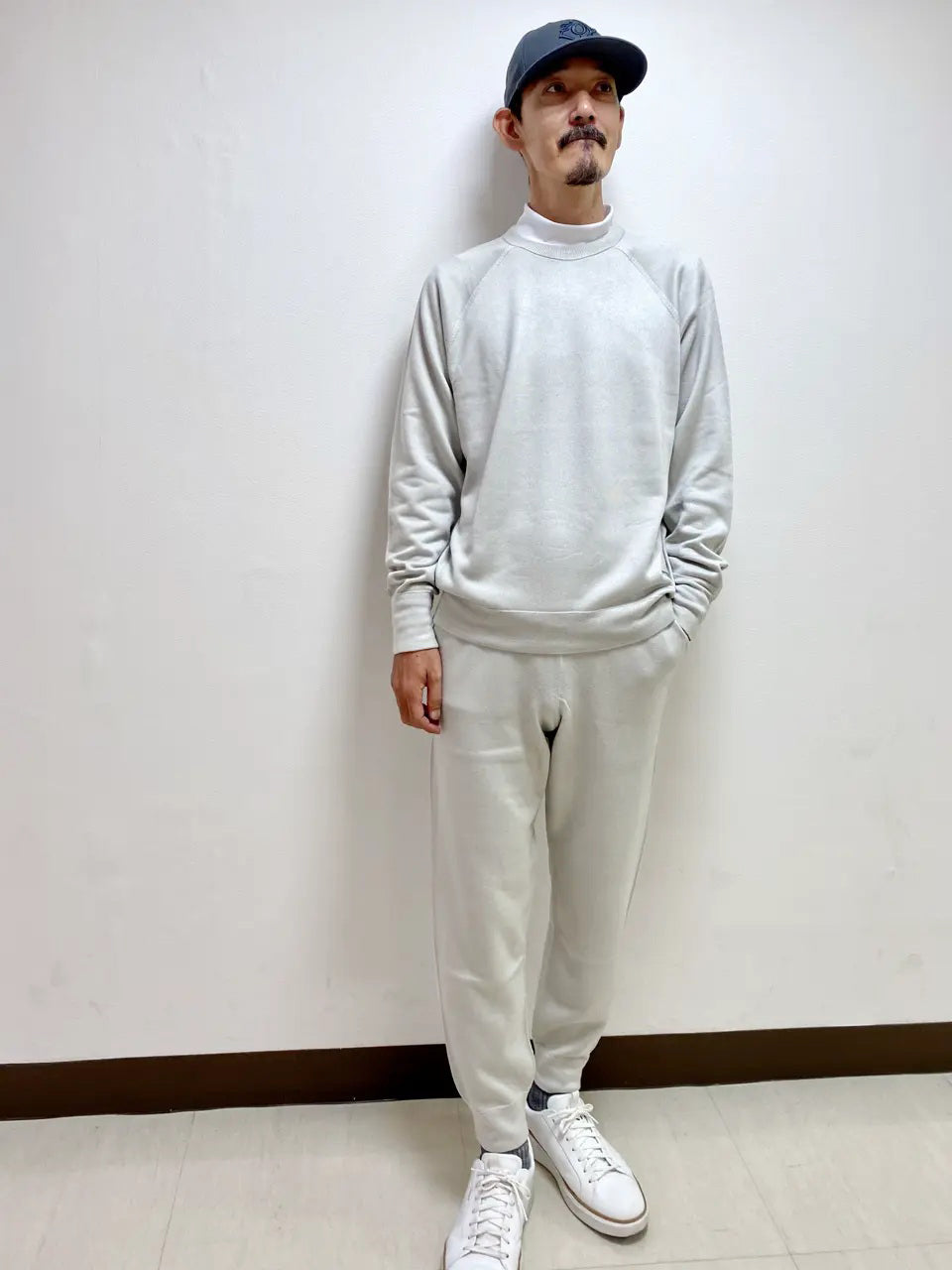 Alt Image