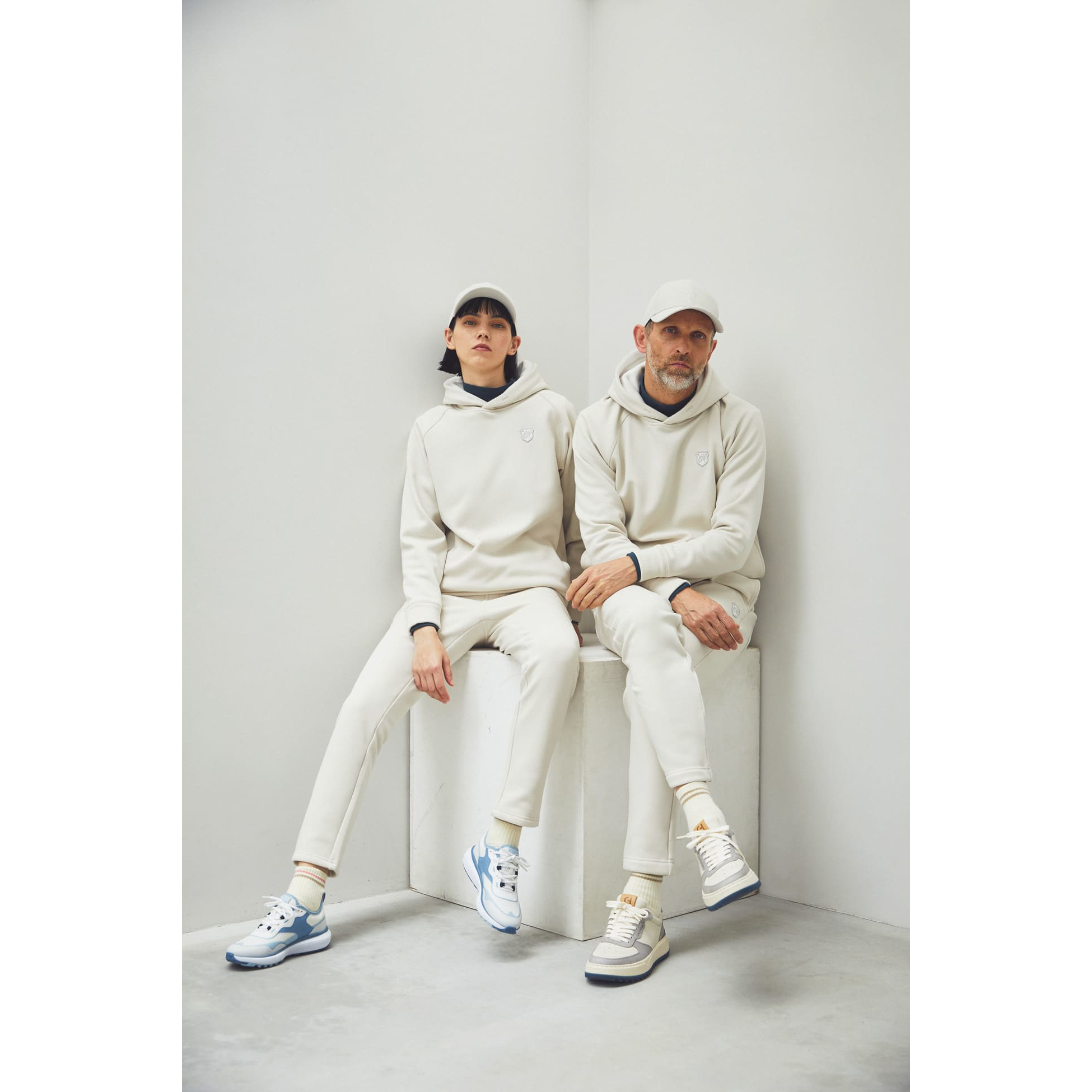 MEN LONG-STAPLE COTTON BOMBER フーディー アイボリー